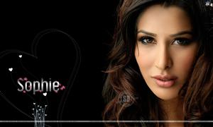 Sophie Choudry